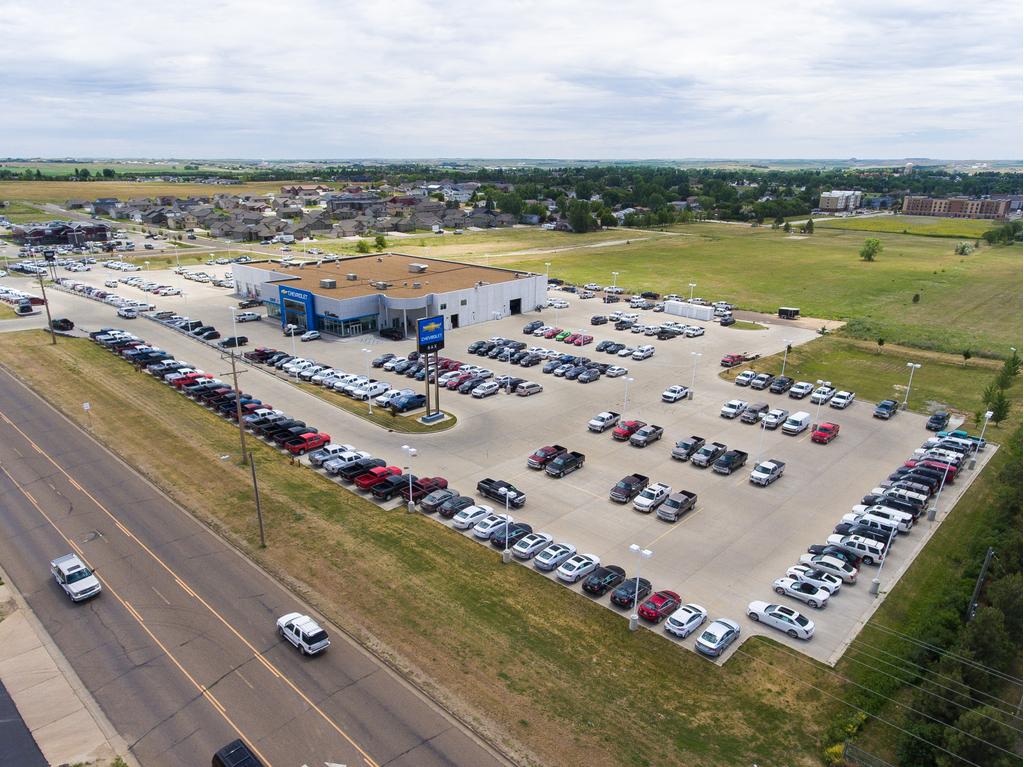 Dealership gallery photo 4